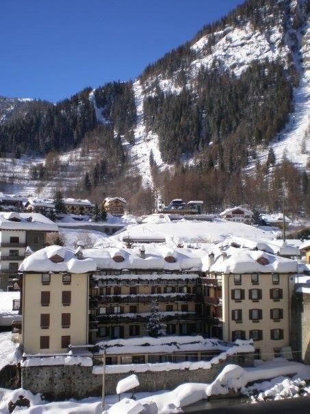 Hotel Tavernier Courmayeur Exterior photo